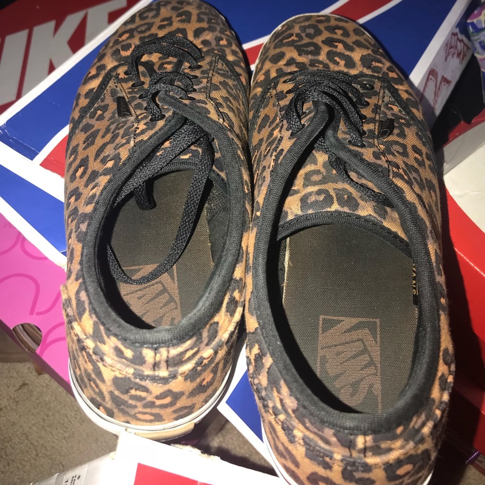 vans low top